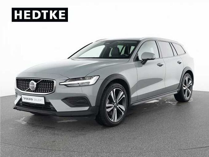 Volvo V60 Cross Country B4 Diesel AWD Plus 19'+ACC+H&K+WSS-HZG