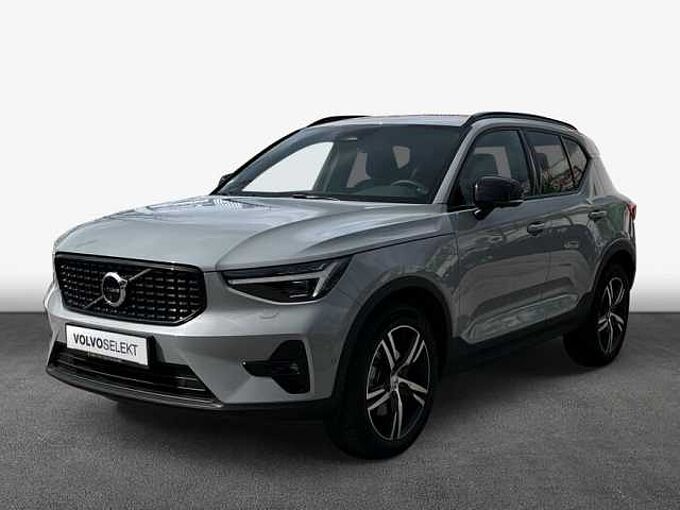 Volvo XC40 B4 B DKG Plus Dark