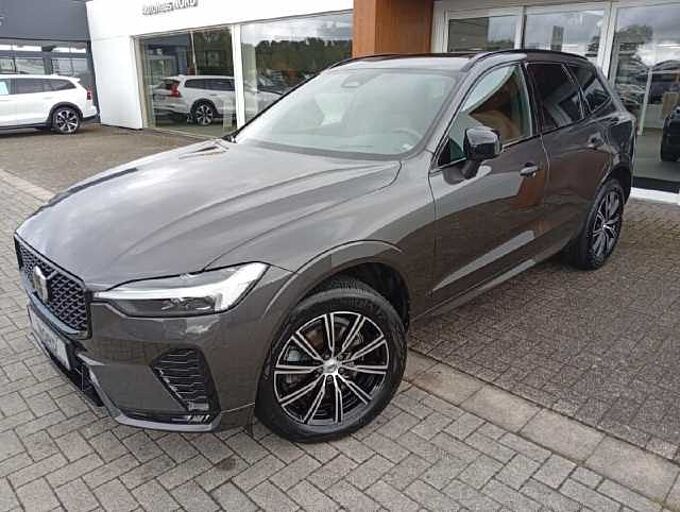 Volvo XC 60 B4D Gear. Ultimate Dark AWD/Head-UP/Pano-D.
