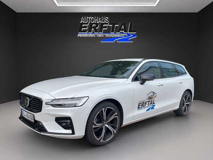 Volvo V60 B4 Benzin Plus Dark