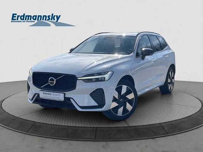 Volvo XC60 T6 Plus Dark Plug-In Hybrid AWD/AHK/Pano/20