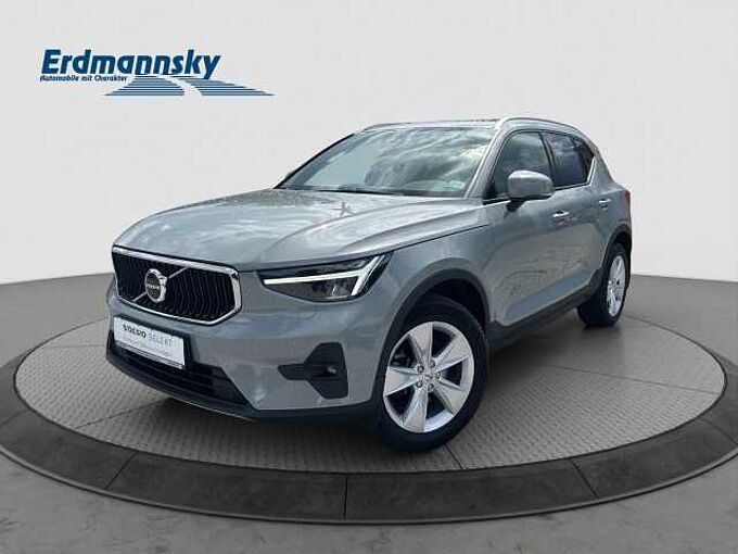 Volvo XC40 B4 Core/Navi/LED/AHK/Standhz/Kam/BLIS/el.HK