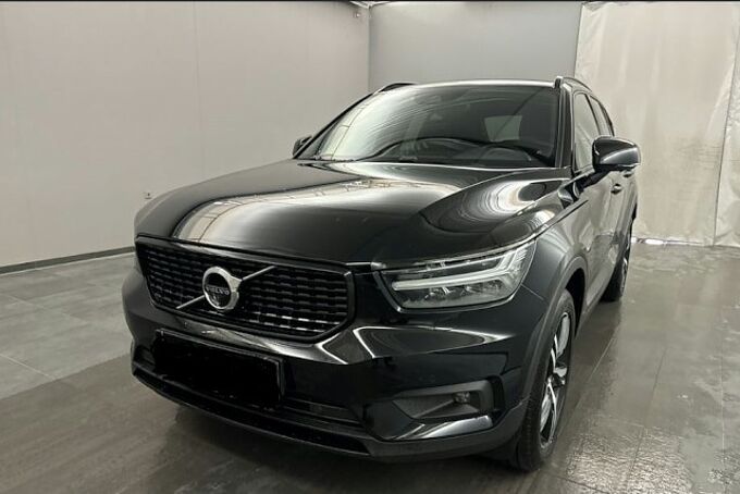 Volvo XC40 B5 R-Design AWD/Navi/LED/AHK/Pano/360K/19Zo