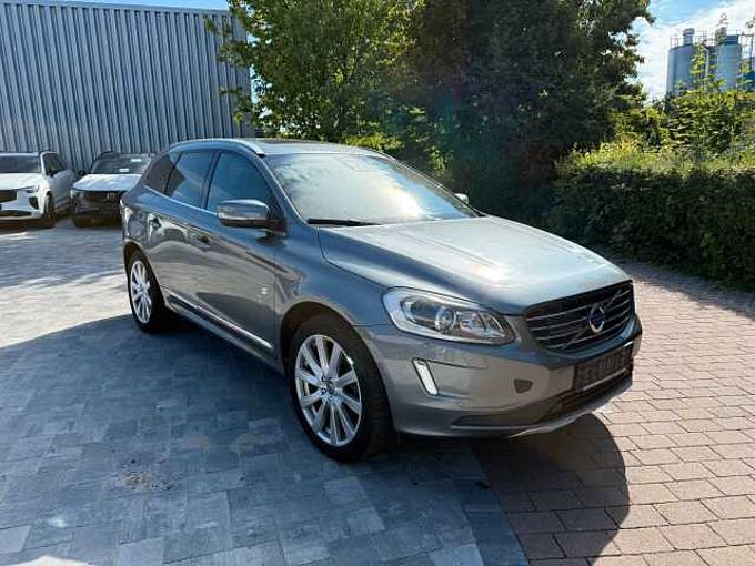 Volvo XC 60 D5 AWD INSCRIPTION+VOLLAUSSTATTUNG+AHK+8FAC