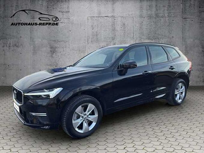 Volvo XC60 B4 Diesel Momentum *Xenium-Paket* / *Licht-Paket*