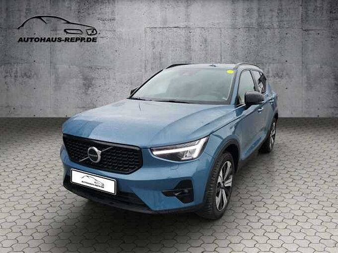 Volvo XC40 T5 Plug-in Hybrid, Elektrisch/Benzin, Plus Dark