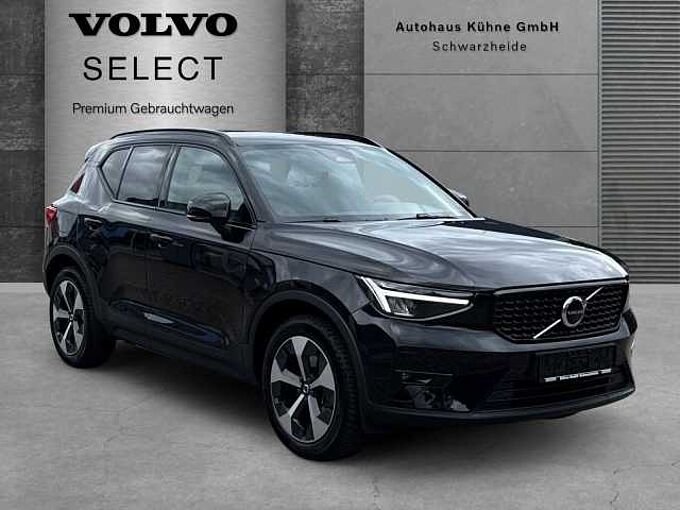Volvo XC 40 B3 Plus Dark 2WD !!AHK+ACC+RFK+VOLL-LED!!!