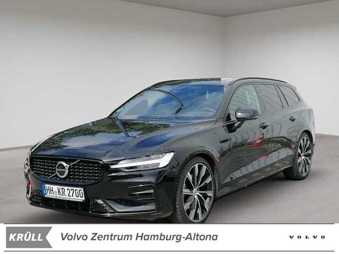 Volvo V60 B4 D 2WD Plus Dark Kam, Pano uvm.