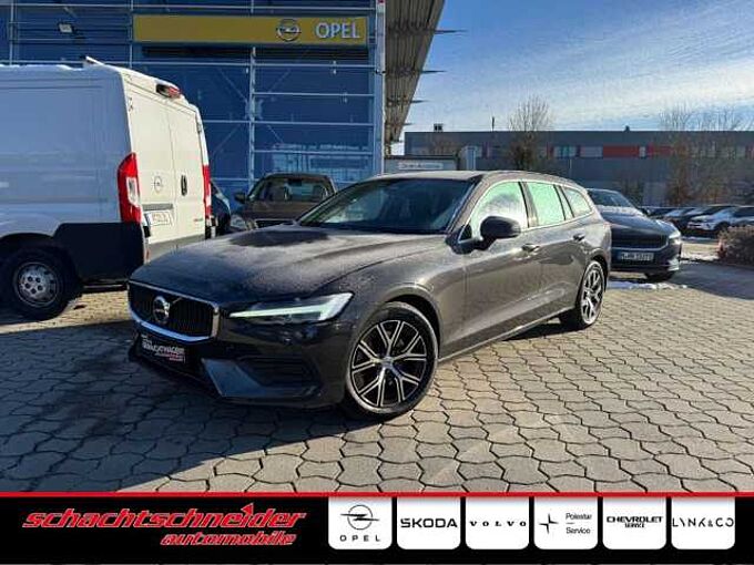 Volvo V60 B3 B DKG Core+ACC+Kamera+LED