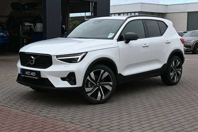 Volvo XC40 B4 DKG Ultimate Dark*STDHZG*PANO*360°*ACC*