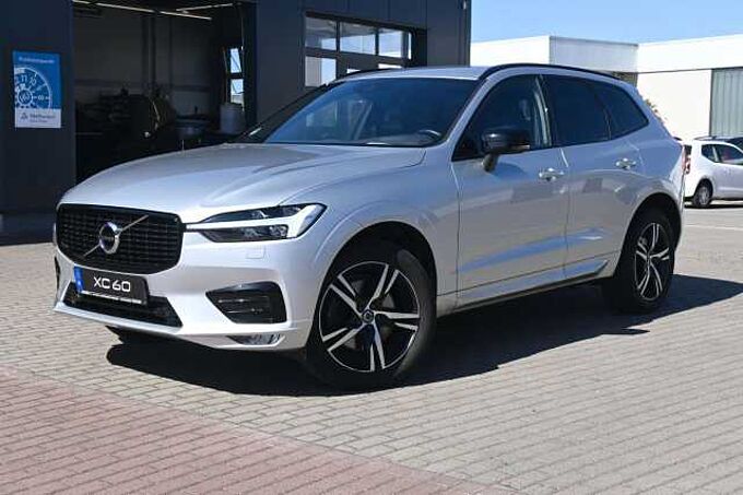 Volvo XC60 B4 D AWD R-Design*Qi*RFK*STDHZG*ACC*AHK