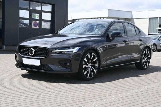 Volvo S60 B4 Benzin Plus Dark*PANO*STHZG*360°*H&K*