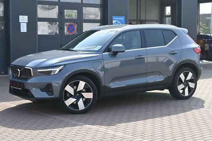 Volvo XC40 T5 Recharge Plug-In Hybrid Plus Bright