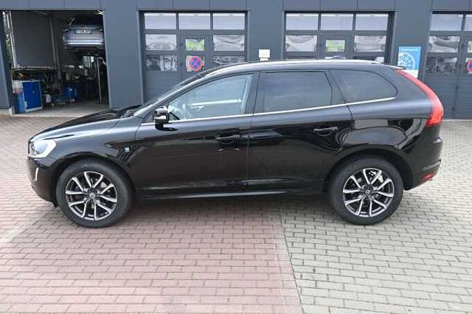 Volvo XC60 D3 Diesel 2 WD Ocean Race*PDC*NAVI*LEDER*