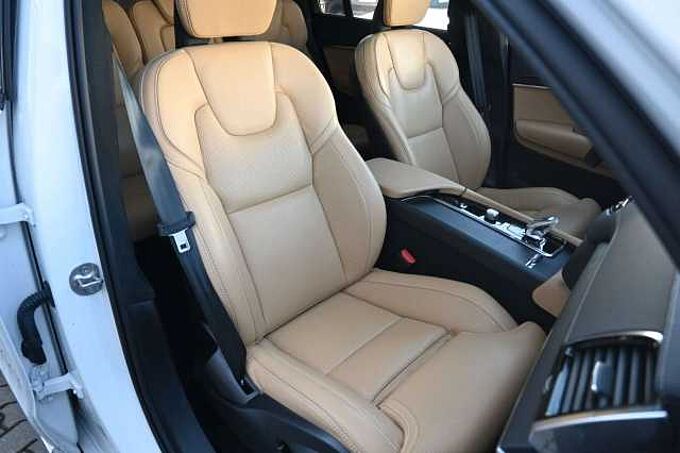 Volvo XC90 Ultimate Bright T8 PHEV AWD*B&W*MASS*LUFT*