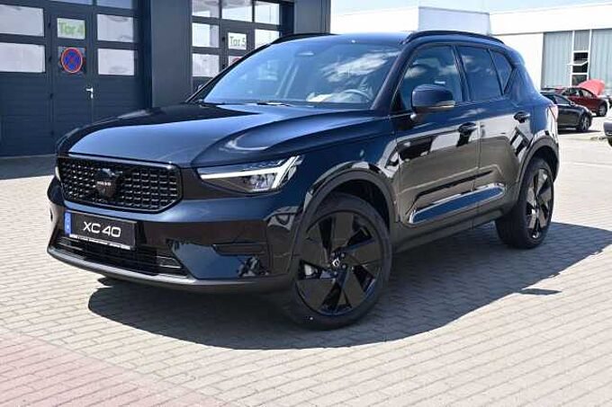 Volvo XC40 B3 DKG Plus Black Edition*FSHZG*360°*ACC