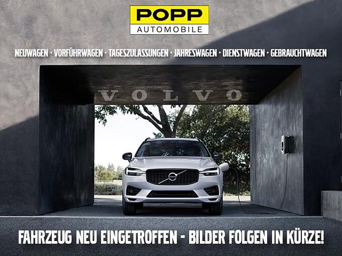 Volvo XC60 B4 AWD R Design DAB LED LHZ NAPPA PANO SHZ