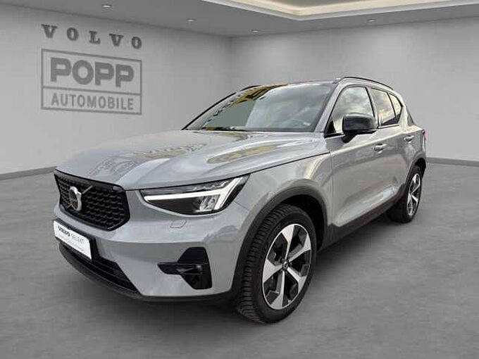 Volvo XC40 B3 FWD Plus Dark ACC CAM FHZ LED LHZ NAV