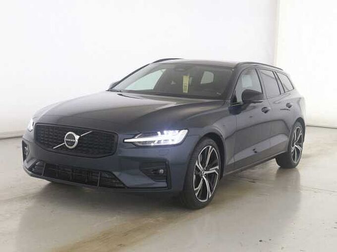 Volvo V60 B4 BENZIN PLUS DARK MJ2025