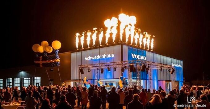 Volvo XC 40 RECHARGE TWIN MOTOR PLUS AWD