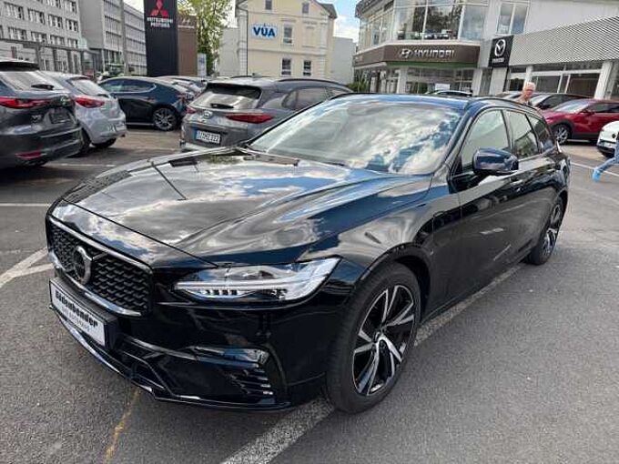 Volvo V90 T8 R- Design Recharge PHEV