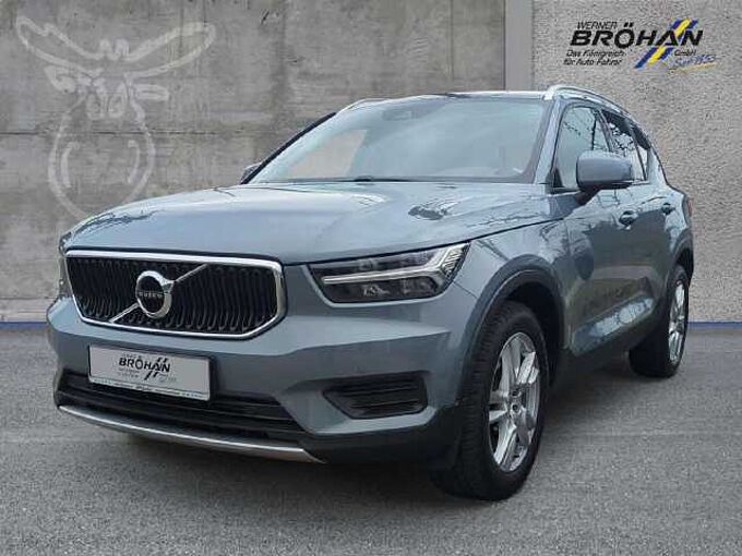 Volvo XC40 Momentum Pro 2WD