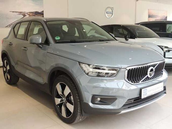 Volvo XC 40 T3 Momentum Pro Klima Navi Rückfahrkamera