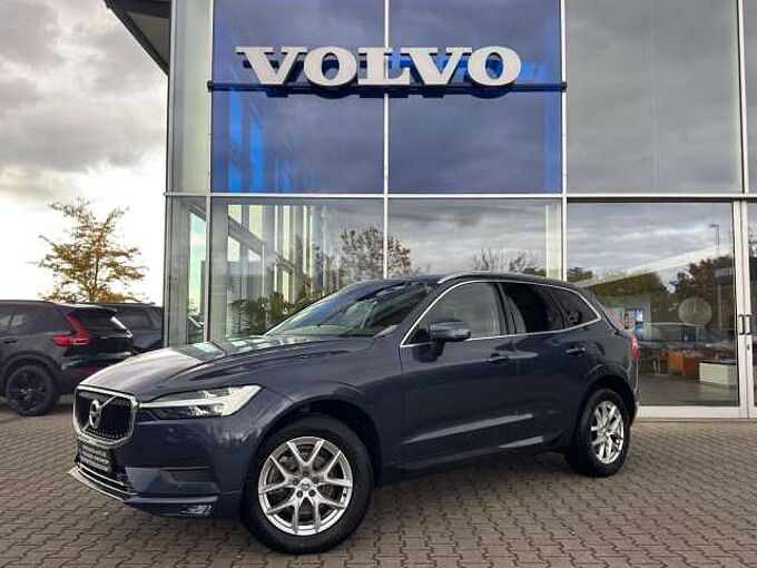 Volvo XC60 D4 Momentum Pro AWD