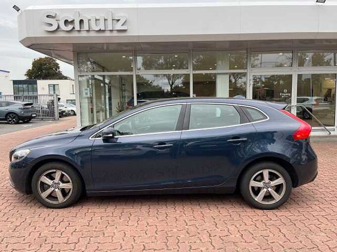 Volvo V40 D4 Momentum 5 Zylinder 177 PS