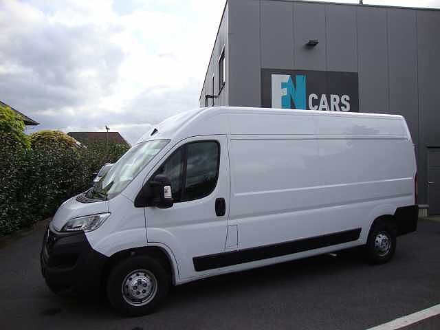 http://picserver1.eu-central-1.eu.mdxprod.io/userdata/1/24842/VlmUwhdpB/kfz114986556_dsc00030-opel-movano-2024-l3h2-41000km-1.jpg?1760965794