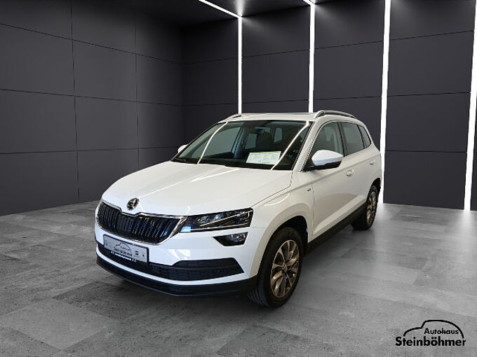 SKODA Karoq Clever 1.5TSI DSG LED Pano SHZ SmartLink