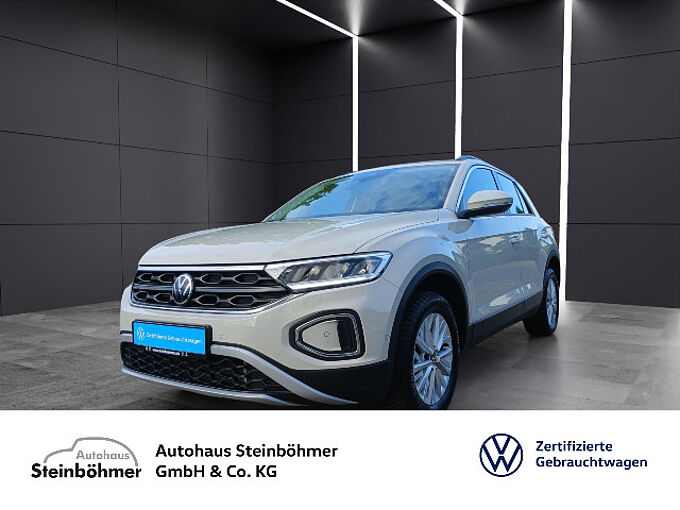 Volkswagen T-Roc 1.5TSI Life DSG Navi AHK LED Sitzhzg 