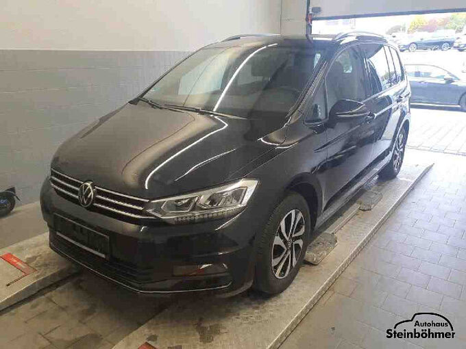 Volkswagen Touran Active 1.5TSI DSG LED NAV AHK ACC SHZ