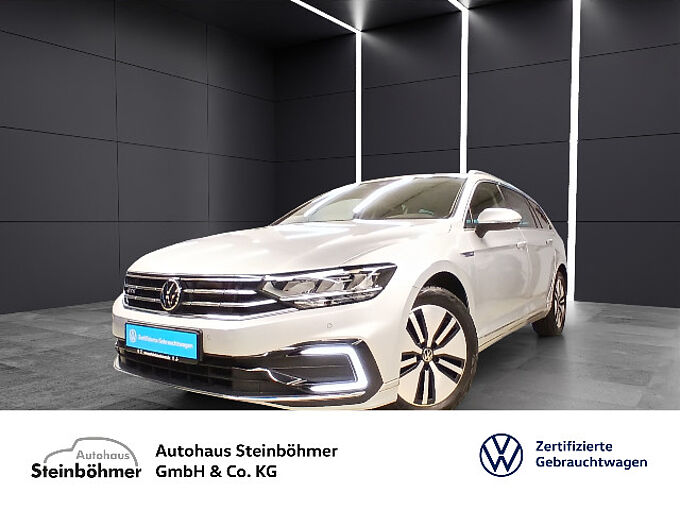 Volkswagen Passat Variant GTE Navi LED AHK RearView 