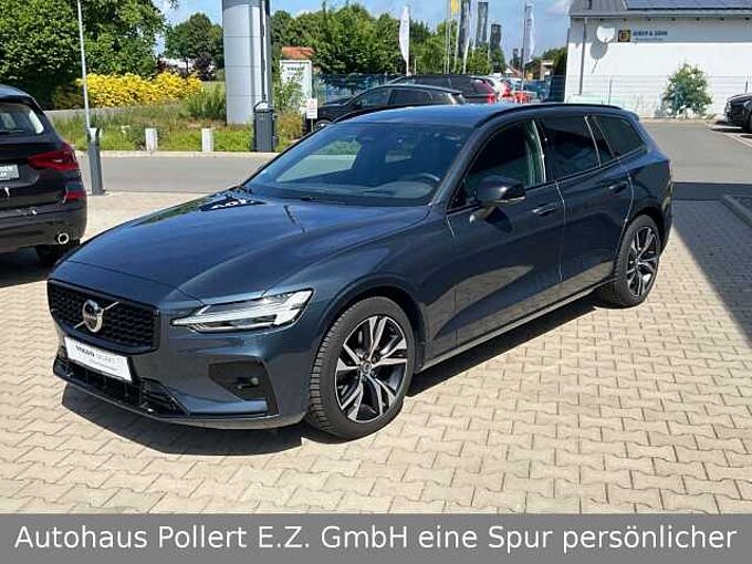 Volvo V60 Kombi Plus Dark