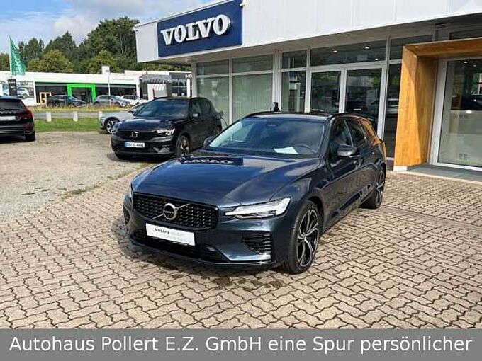 Volvo V60 T6 Plus Dark Recharge Plug-In Hybrid AWD