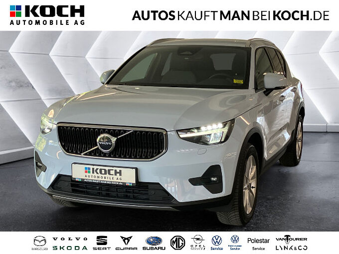 Volvo XC40 B3 B DKG Core ACC AHK SHZ/LHZ NAVI PDC/CAM!