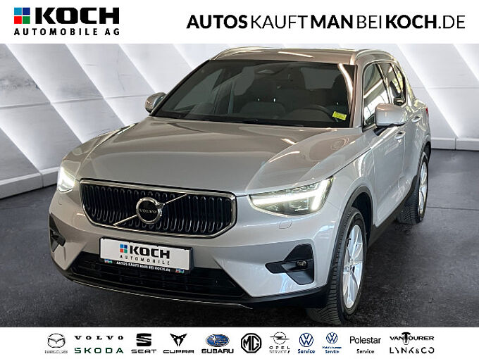 Volvo XC40 B3 DKG Core AHK LED SHZ/LHZ NAVI PDC/CAM!