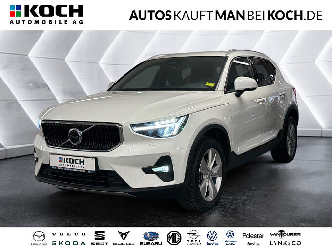 Volvo XC40 B3 DKG Core AHK LED SHZ/LHZ NAVI PDC/CAM!