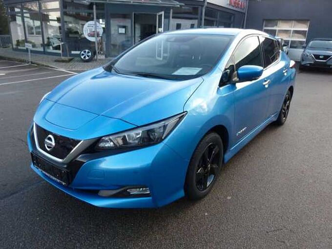 Nissan Leaf 40KW/h  N-Connecta, Winter-Paket