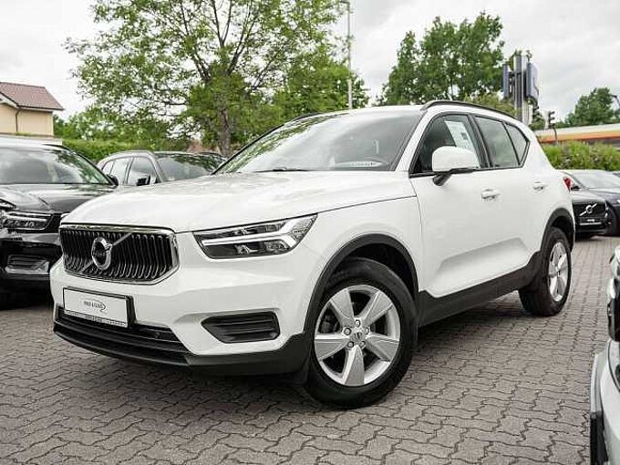 Volvo XC 40 T3 Momentum