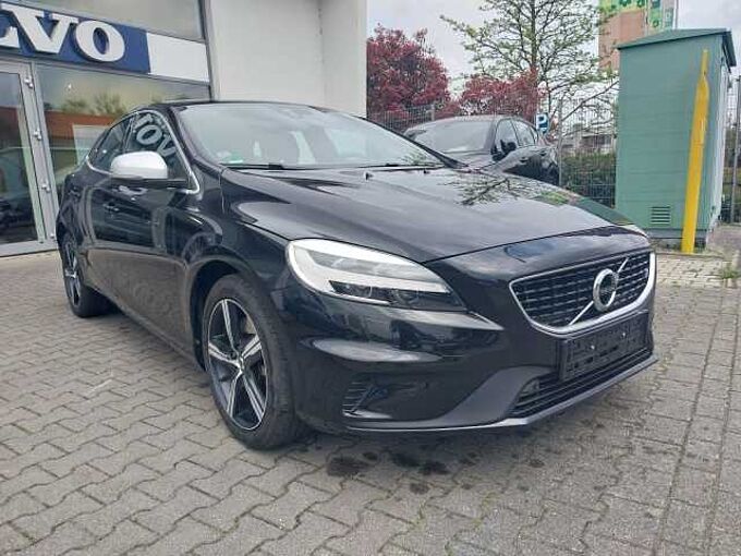 Volvo V40 D3 R-Design, Automatik, LED