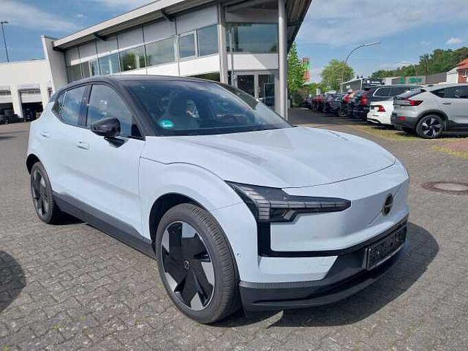 Volvo EX30 Ultra AWD Performance Pure Electric