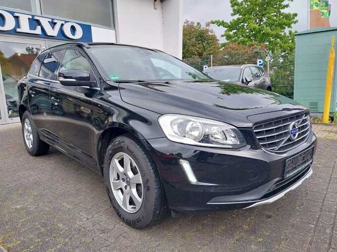 Volvo XC 60 Momentum 2WD