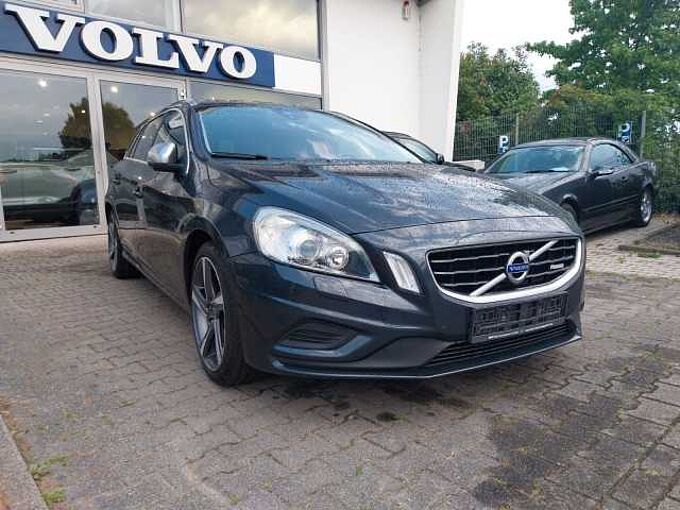 Volvo V60 Kombi R-Design