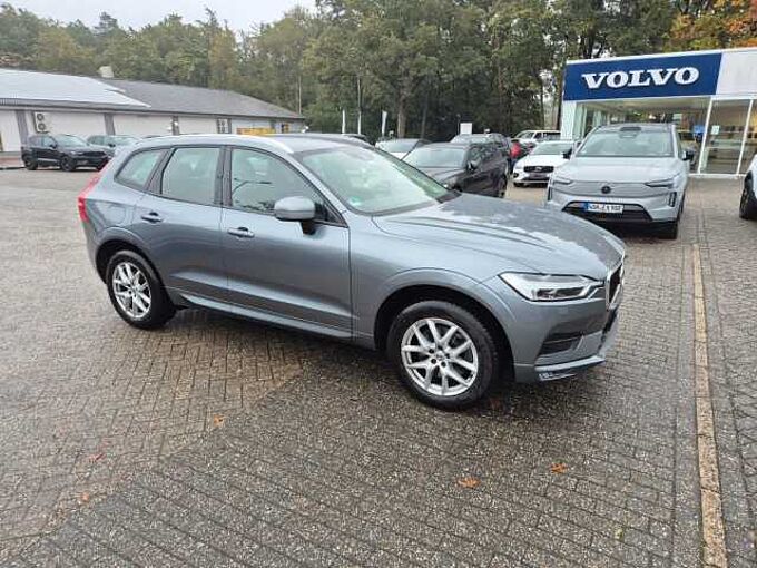 Volvo XC 60 Momentum 2WD