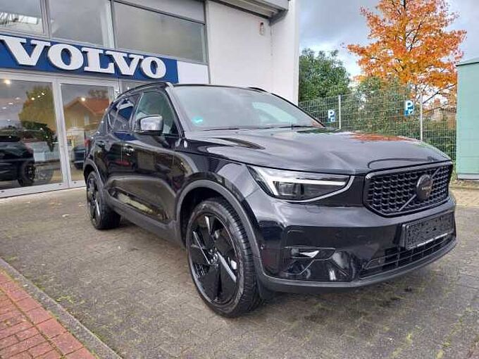 Volvo XC 40 B4 Ultra Black Edition 2WD