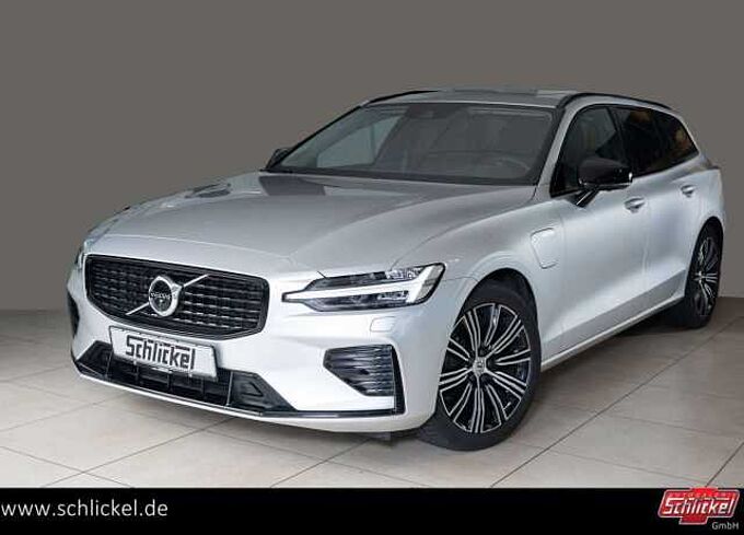Volvo V60 T6 R Design Expression Recharge Plug-In Hybrid AWD