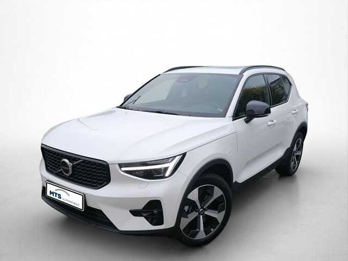Volvo XC 40 B4 2WD Ultra Dark Aut. Pano Allwetter AHK XC40