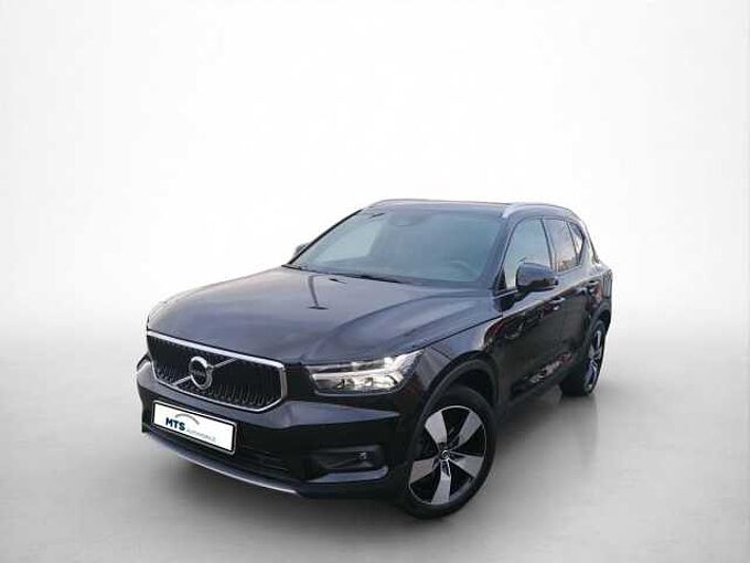 Volvo XC40 Momentum Pro T3 2WD